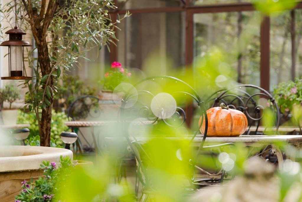 The Originals Boutique, Hotel Du Parc, Cavaillon Buitenkant foto