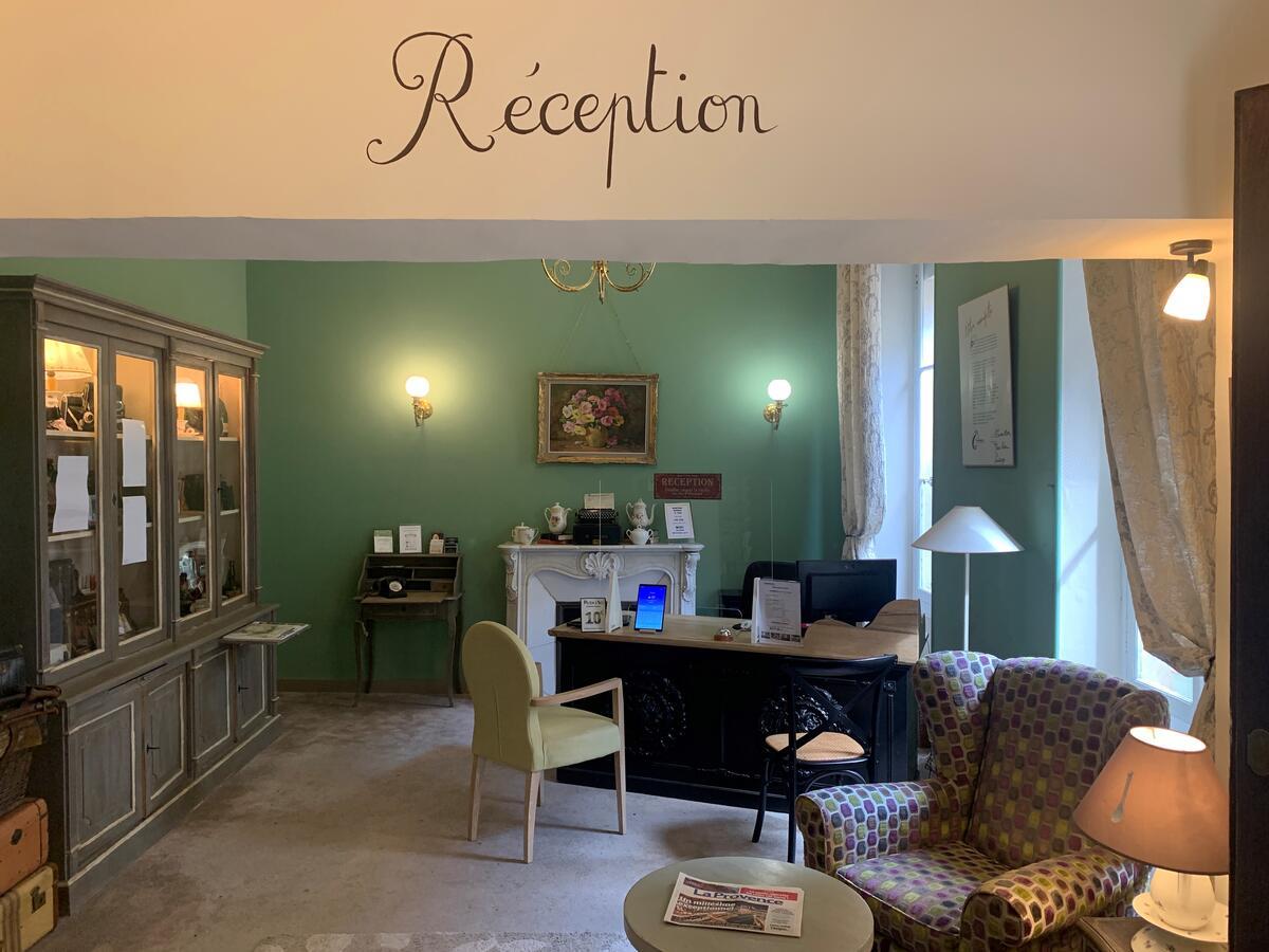 The Originals Boutique, Hotel Du Parc, Cavaillon Buitenkant foto