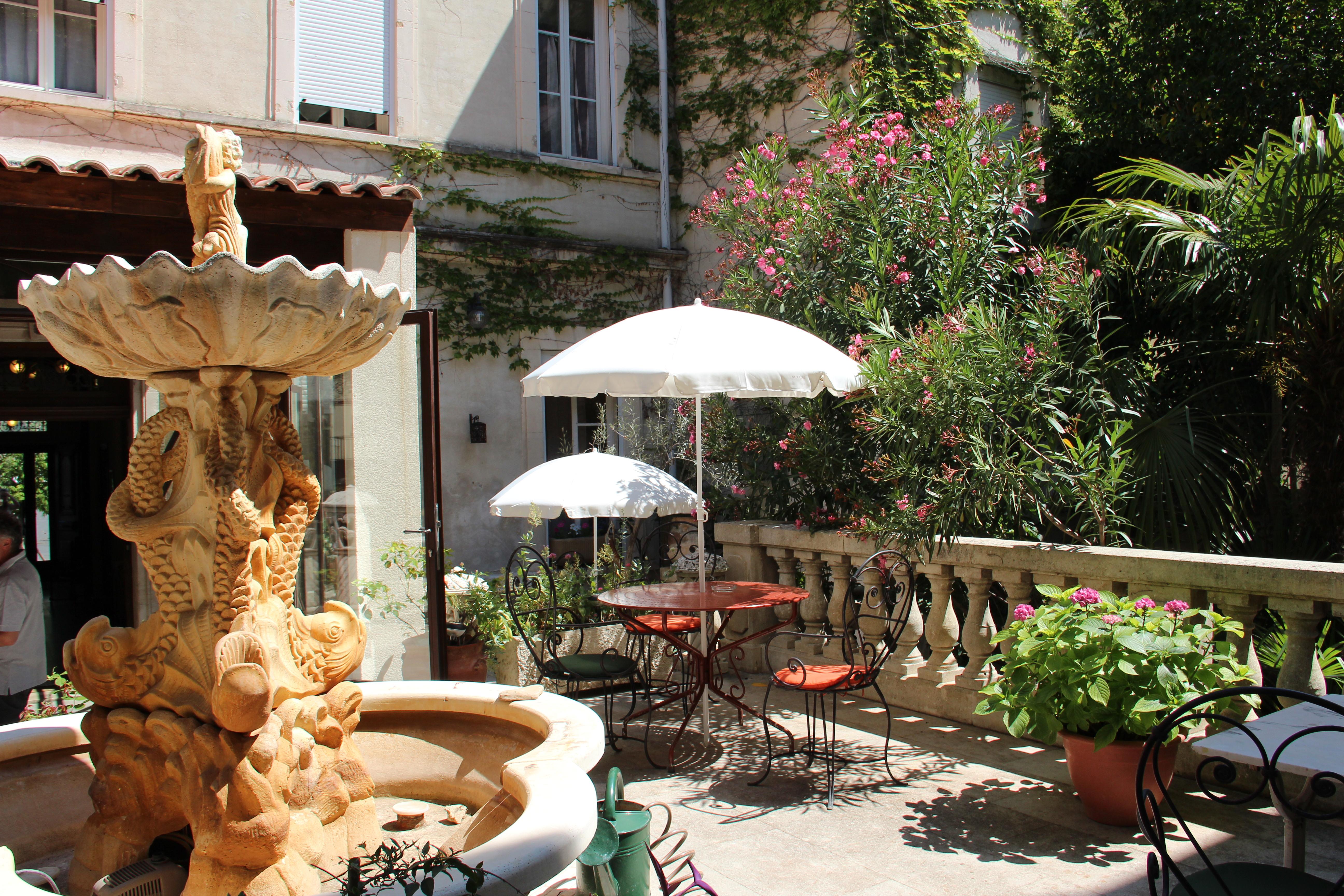 The Originals Boutique, Hotel Du Parc, Cavaillon Buitenkant foto