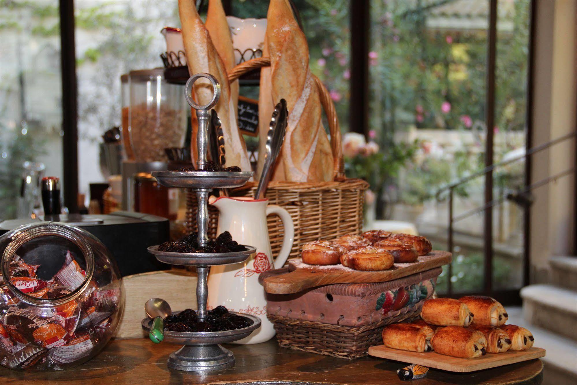 The Originals Boutique, Hotel Du Parc, Cavaillon Buitenkant foto